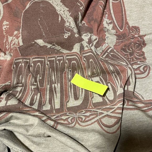 VINTAGE JIMI HENDRIX Rock N Roll Guitar Legend Concert Band T Shirt Distressed - Picture 7 of 7